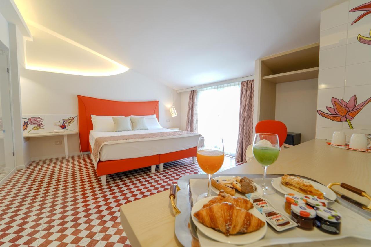 Suite Hotel L'Oasi Di Riaci (Adults Only) Santa Domenica  Ngoại thất bức ảnh