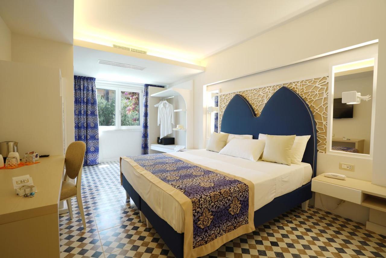 Suite Hotel L'Oasi Di Riaci (Adults Only) Santa Domenica  Ngoại thất bức ảnh