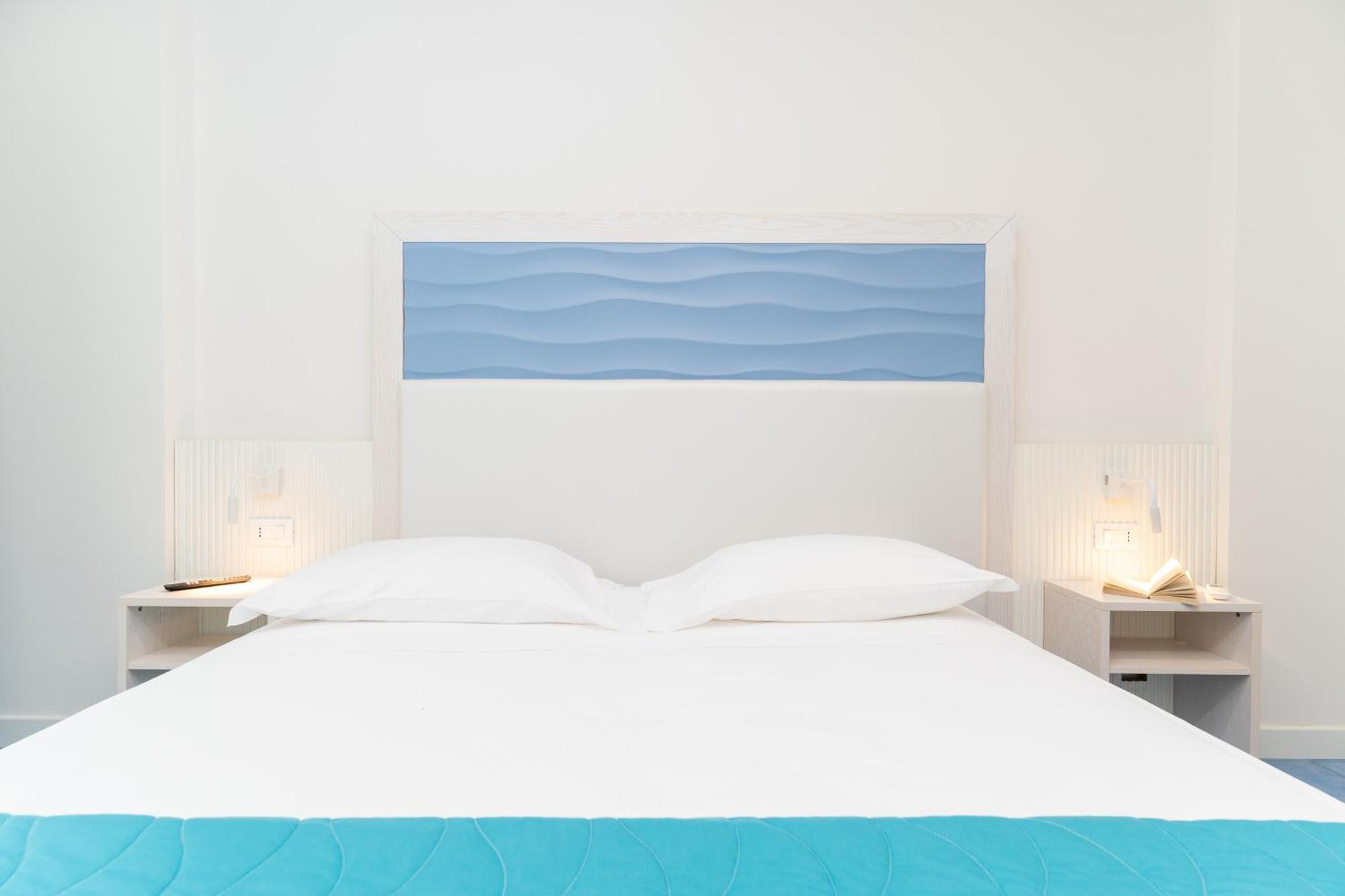 Suite Hotel L'Oasi Di Riaci (Adults Only) Santa Domenica  Ngoại thất bức ảnh