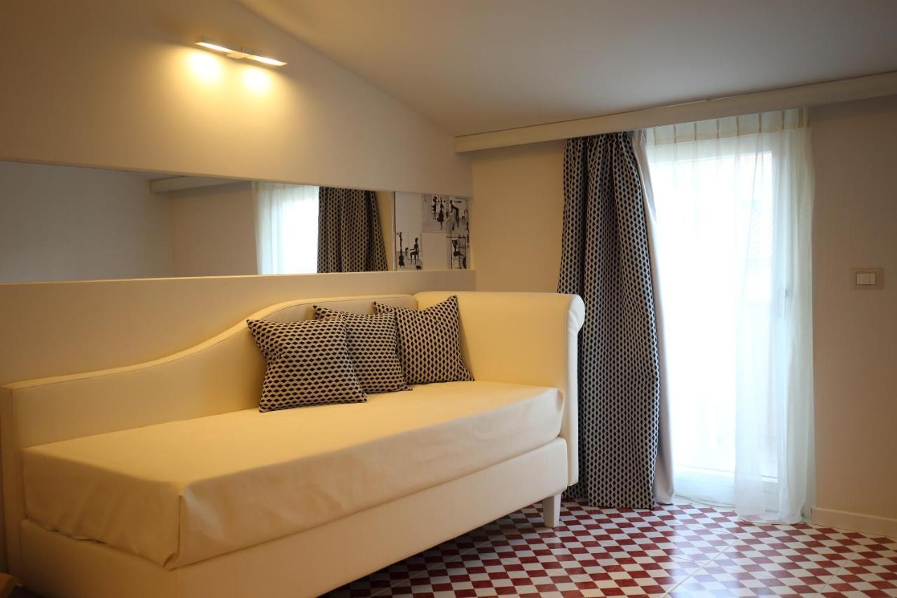 Suite Hotel L'Oasi Di Riaci (Adults Only) Santa Domenica  Ngoại thất bức ảnh